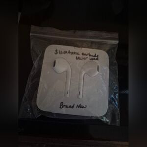 Apple White Earbud Headphones